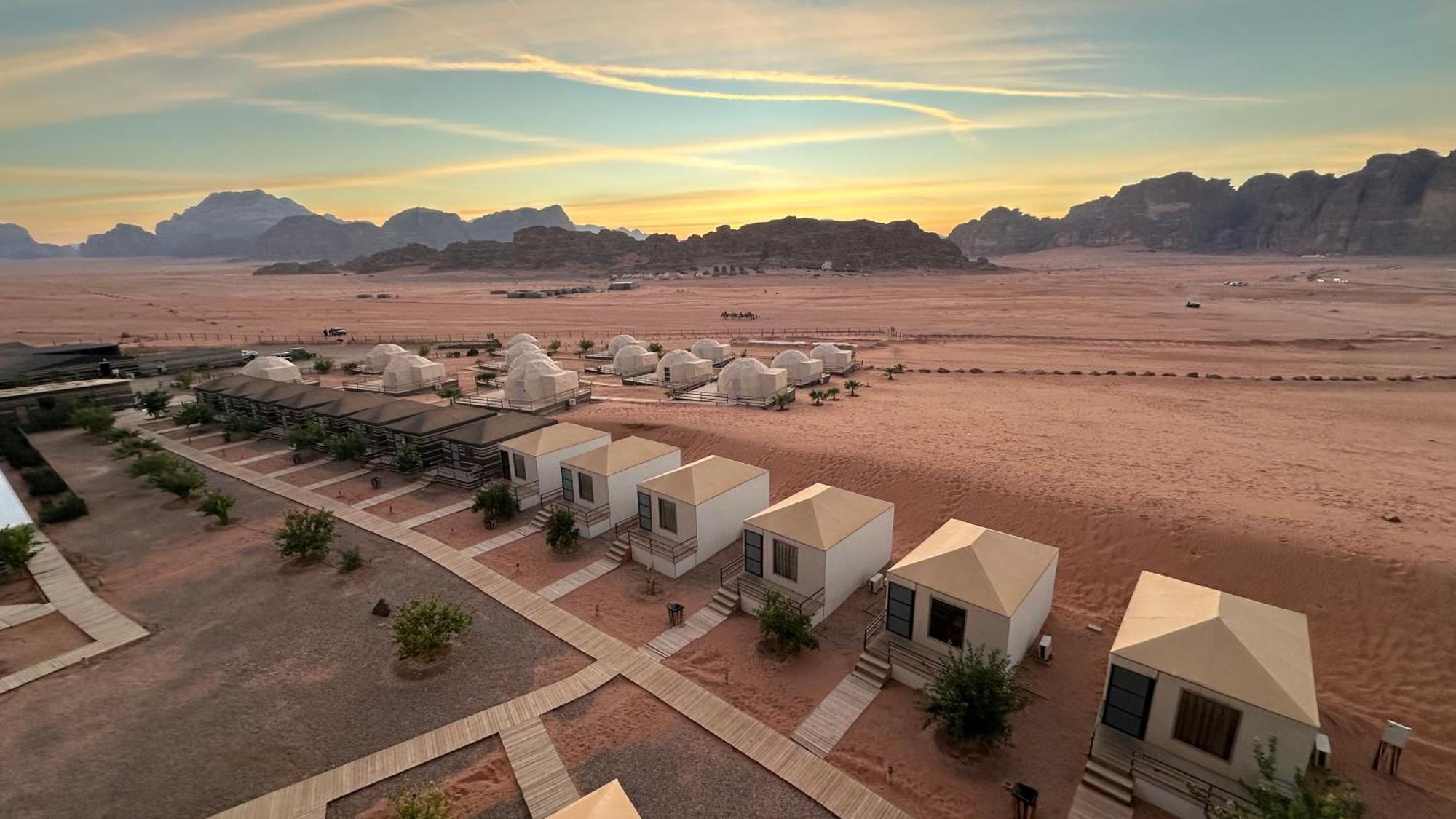 Sharah Luxury Camp Hotel Wadi Rum Exterior photo