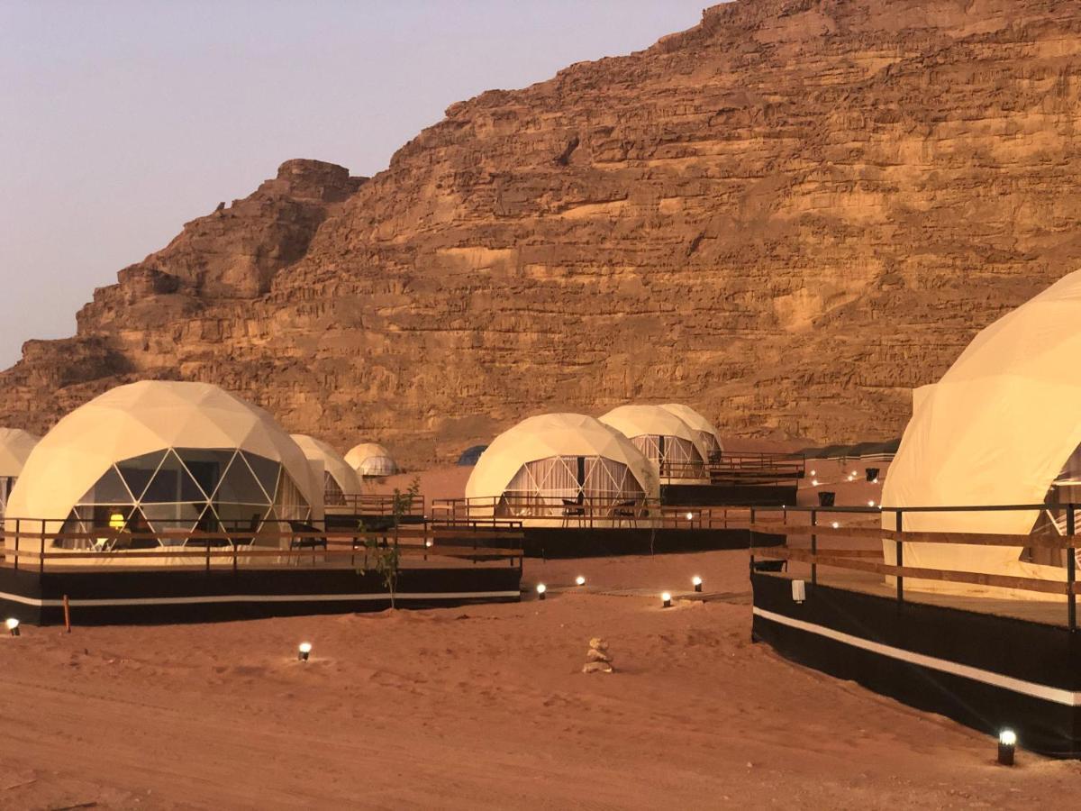 Sharah Luxury Camp Hotel Wadi Rum Exterior photo